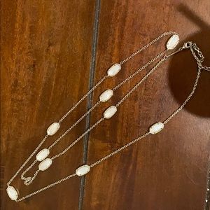 Kendra Scott necklace